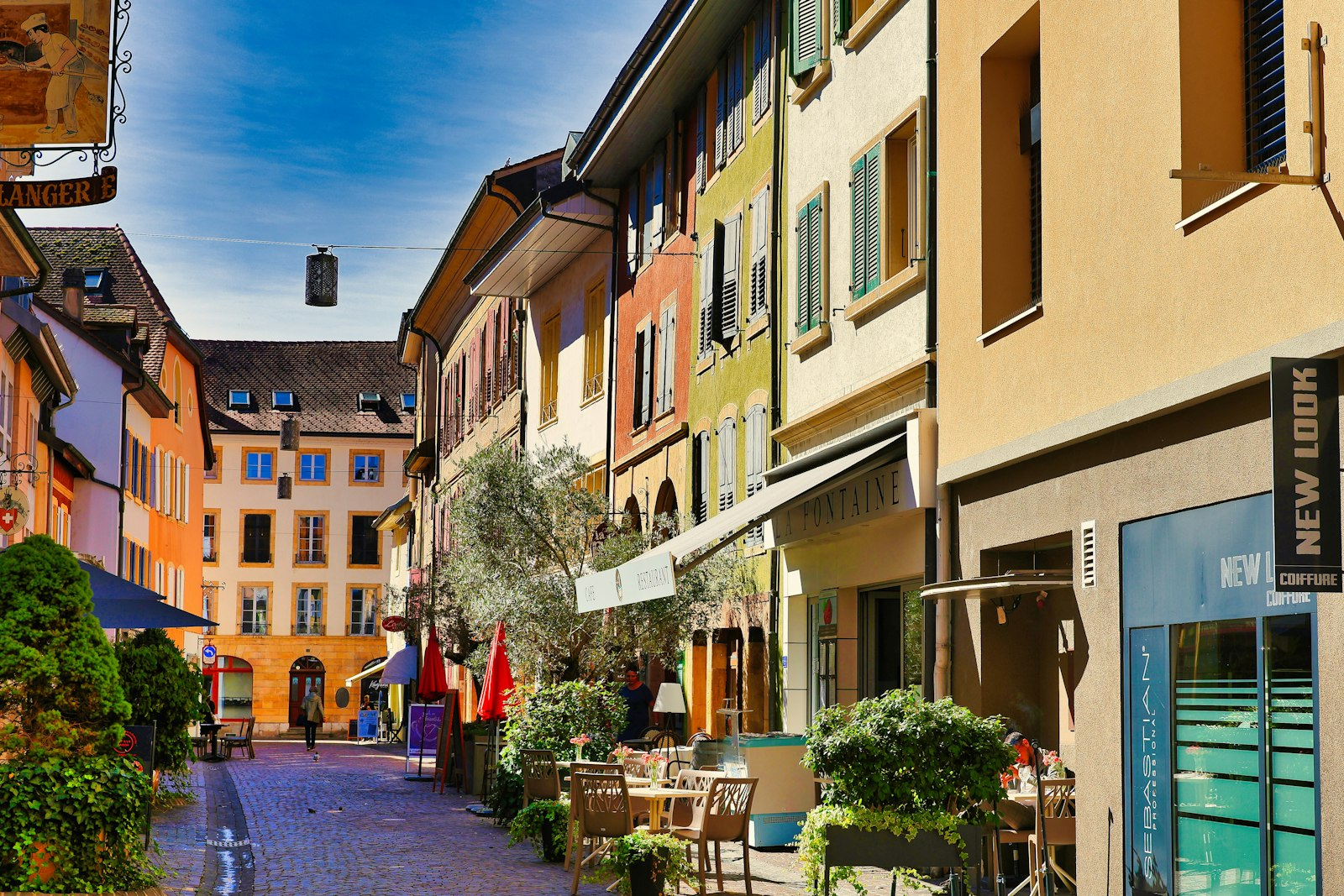 How to Tackle the Language Barrier When Traveling Abroad